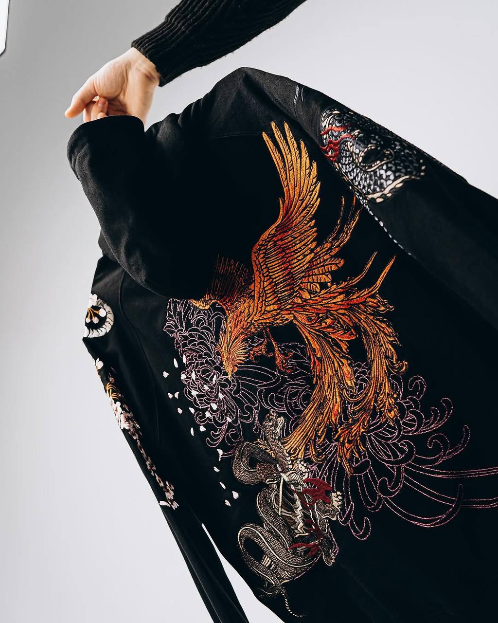 Gardiens Célestes — Hoodie Galerie — vue 12 | Artelure