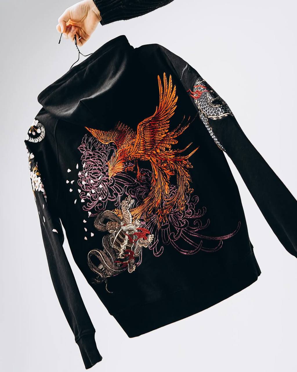 Gardiens Célestes — Hoodie Galerie — vue 10 | Artelure