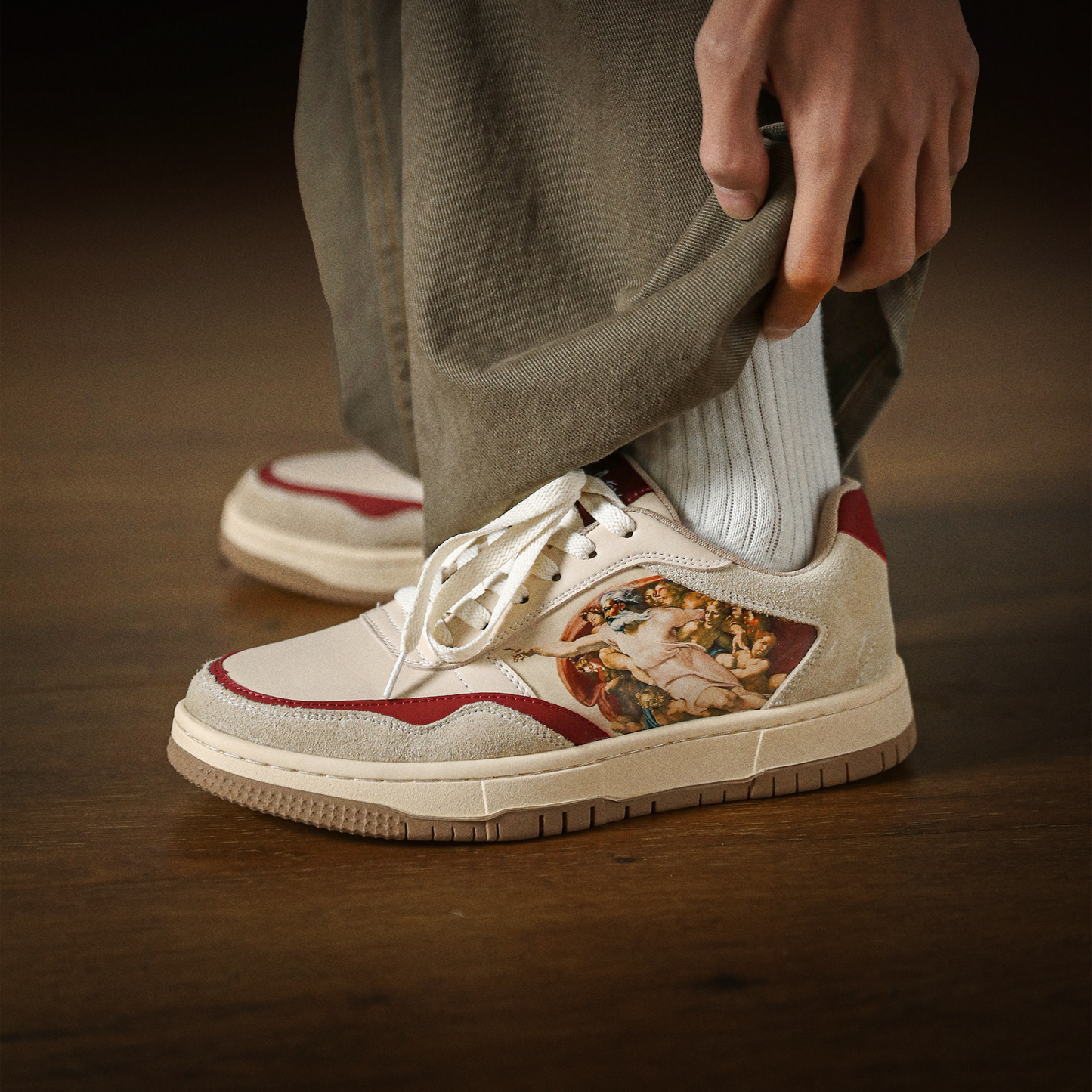 Genèse — Sneakers d’Art — vue 4 | Artelure