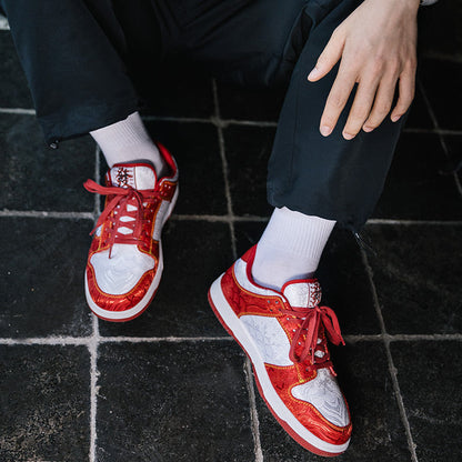 Sceau Rouge — Sneakers d’Art — vue 5 | Artelure