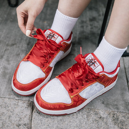 Sceau Rouge — Sneakers d’Art — vue 7 | Artelure