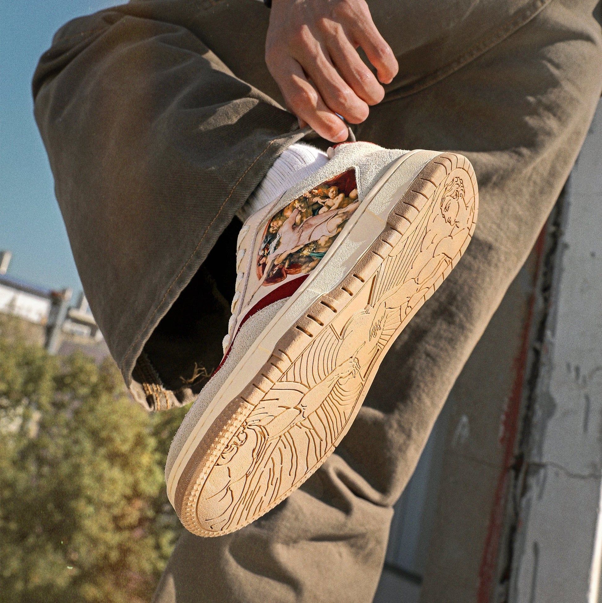 Genèse — Sneakers d’Art — vue 7 | Artelure