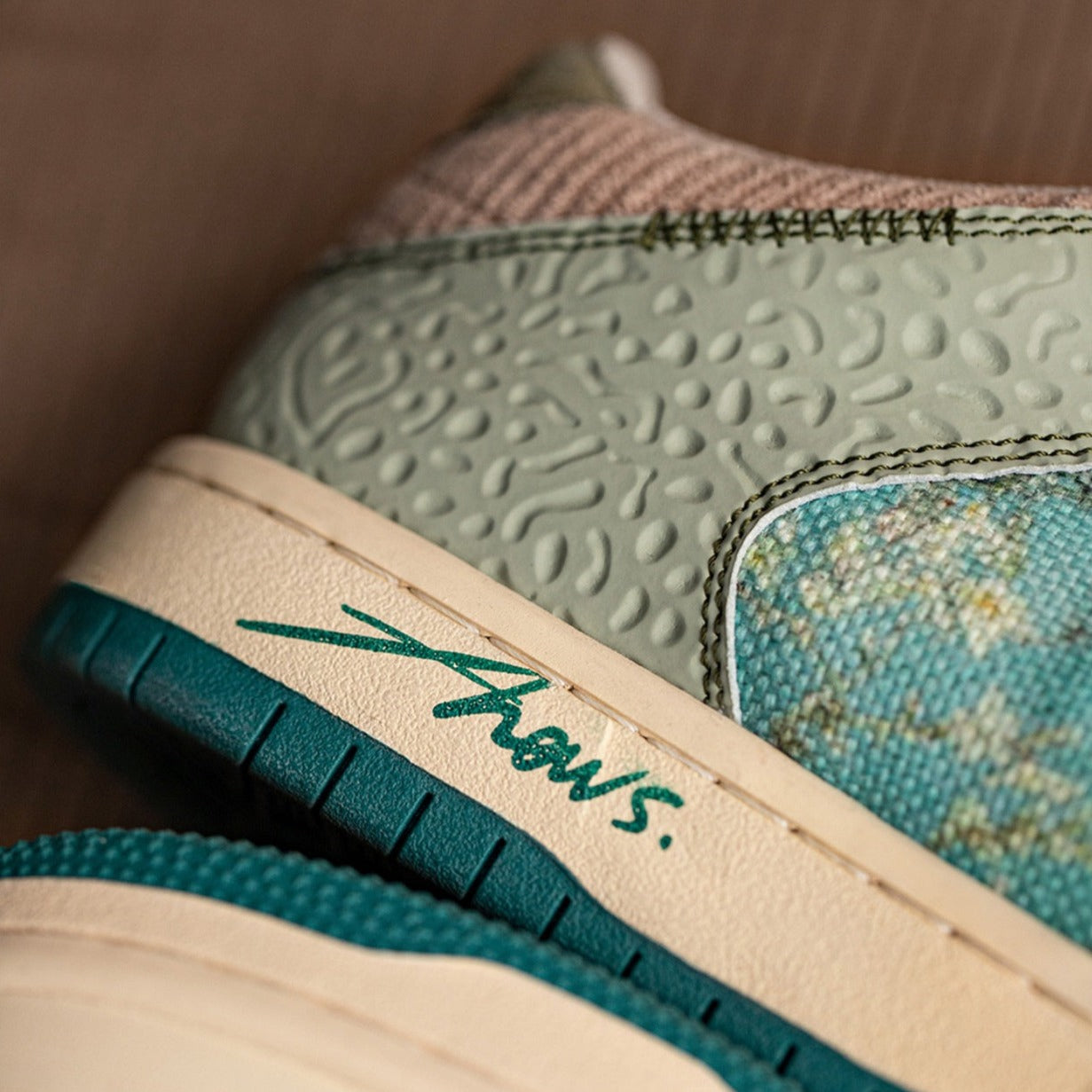 Floraison d’Amandier — Sneakers d’Art — vue 6 | Artelure