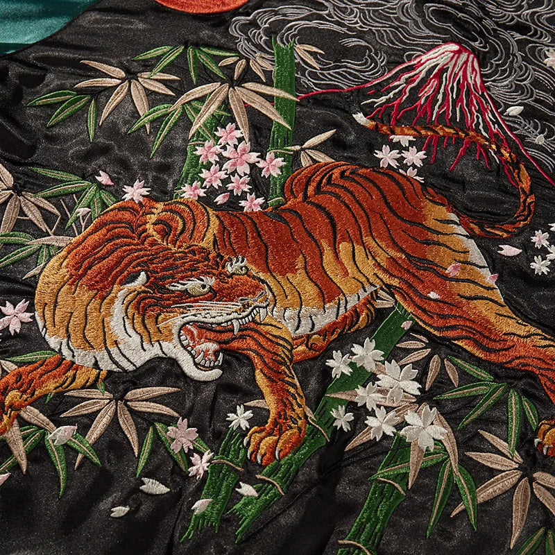 Le Rugissement du Fuji — Veste Brodée — vue 6 | Artelure