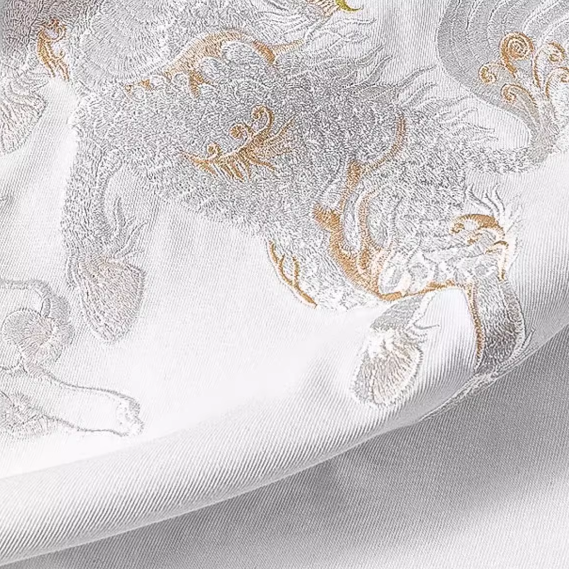 Qilin — T-shirt Brodé — vue 3 | Artelure