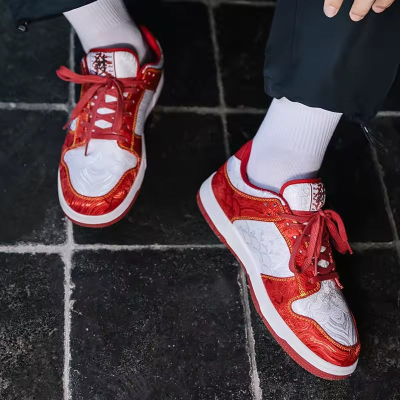 Sceau Rouge — Sneakers d’Art — vue 8 | Artelure